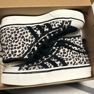 Adidas platform high tops